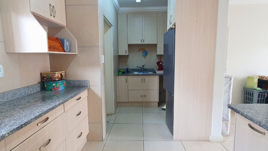 3 Bedroom Property for Sale in Dana Bay Western Cape